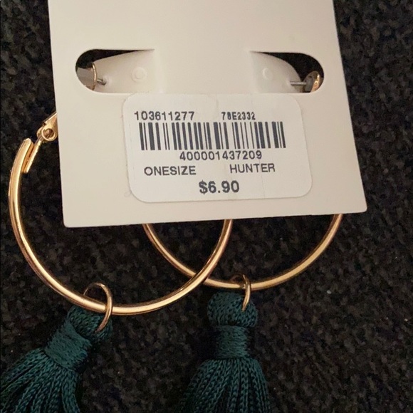 Hunter Green Earrings - Picture 2 of 2